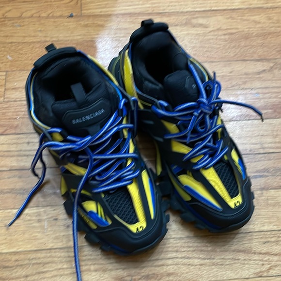 BALENCIAGA Women's Track Trainer Size 9 in Black Yellow Blue - Picture 2 of 9